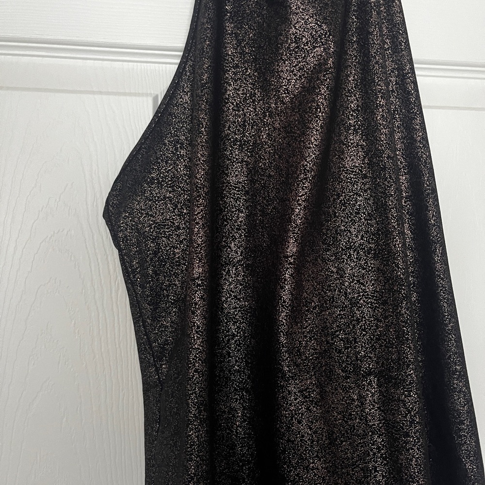 Fabletics Work put tank - Picture 2 of 6